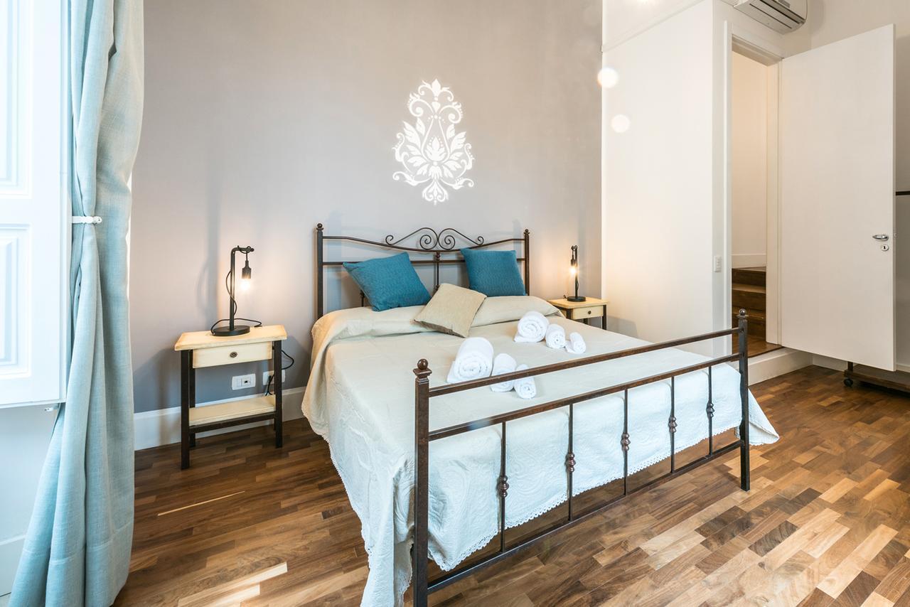 レッチェ Dimora Dell'Artista Bed & Breakfast エクステリア 写真